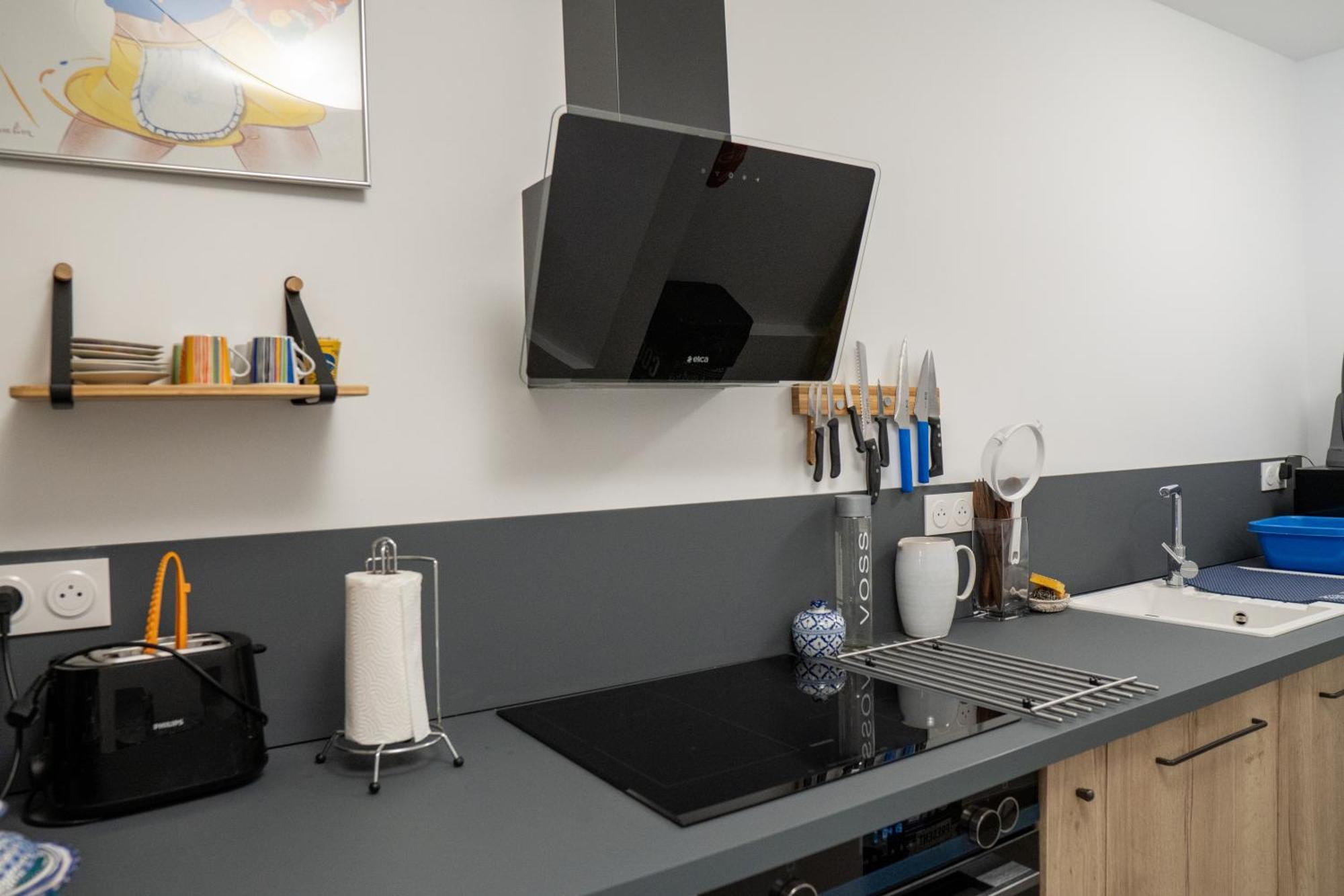 T2! 3 Ou 4 Personnes Centre Ville Neuf Avec Garage 사나리쉬르메르 외부 사진