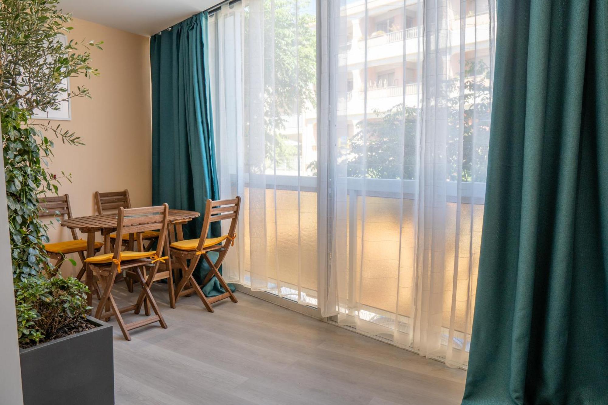 T2! 3 Ou 4 Personnes Centre Ville Neuf Avec Garage 사나리쉬르메르 외부 사진