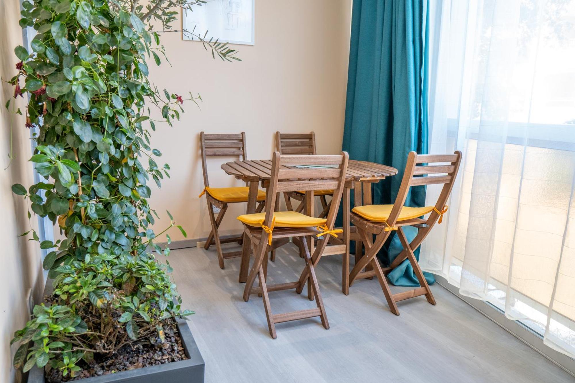 T2! 3 Ou 4 Personnes Centre Ville Neuf Avec Garage 사나리쉬르메르 외부 사진